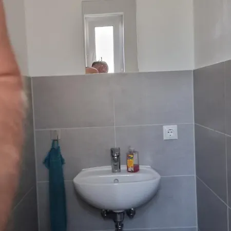 Haus 150qm, 3 Etagen, *